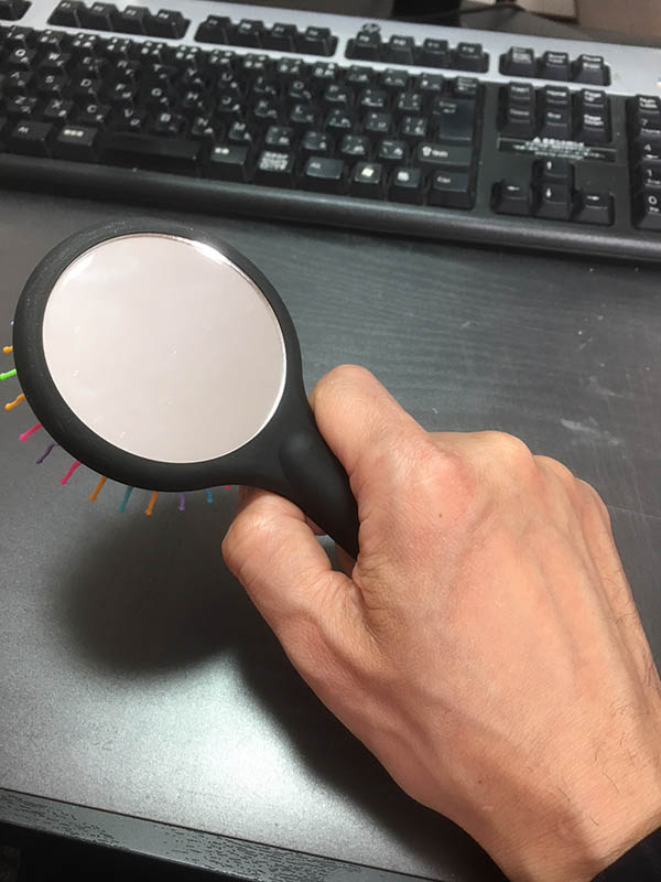 レインボーQの裏側の鏡